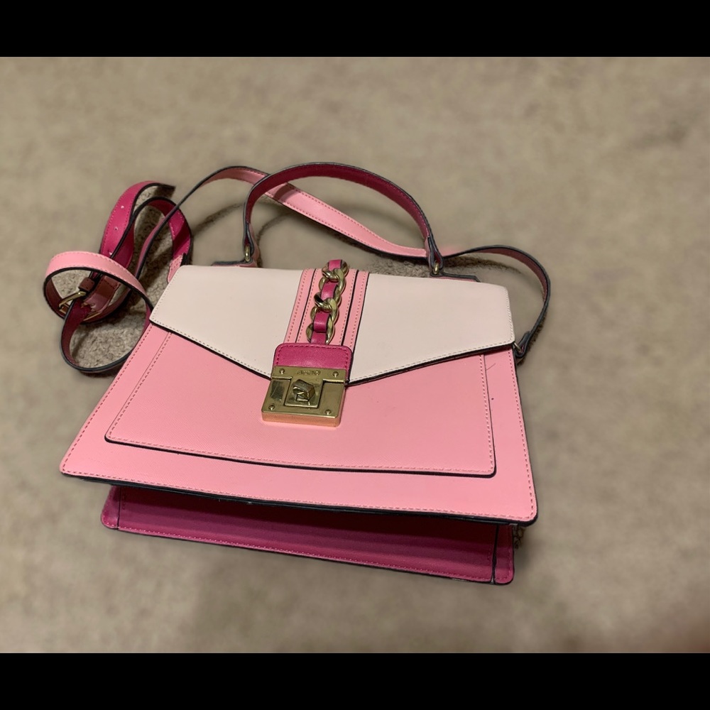 Handbag in pink so chic and modern